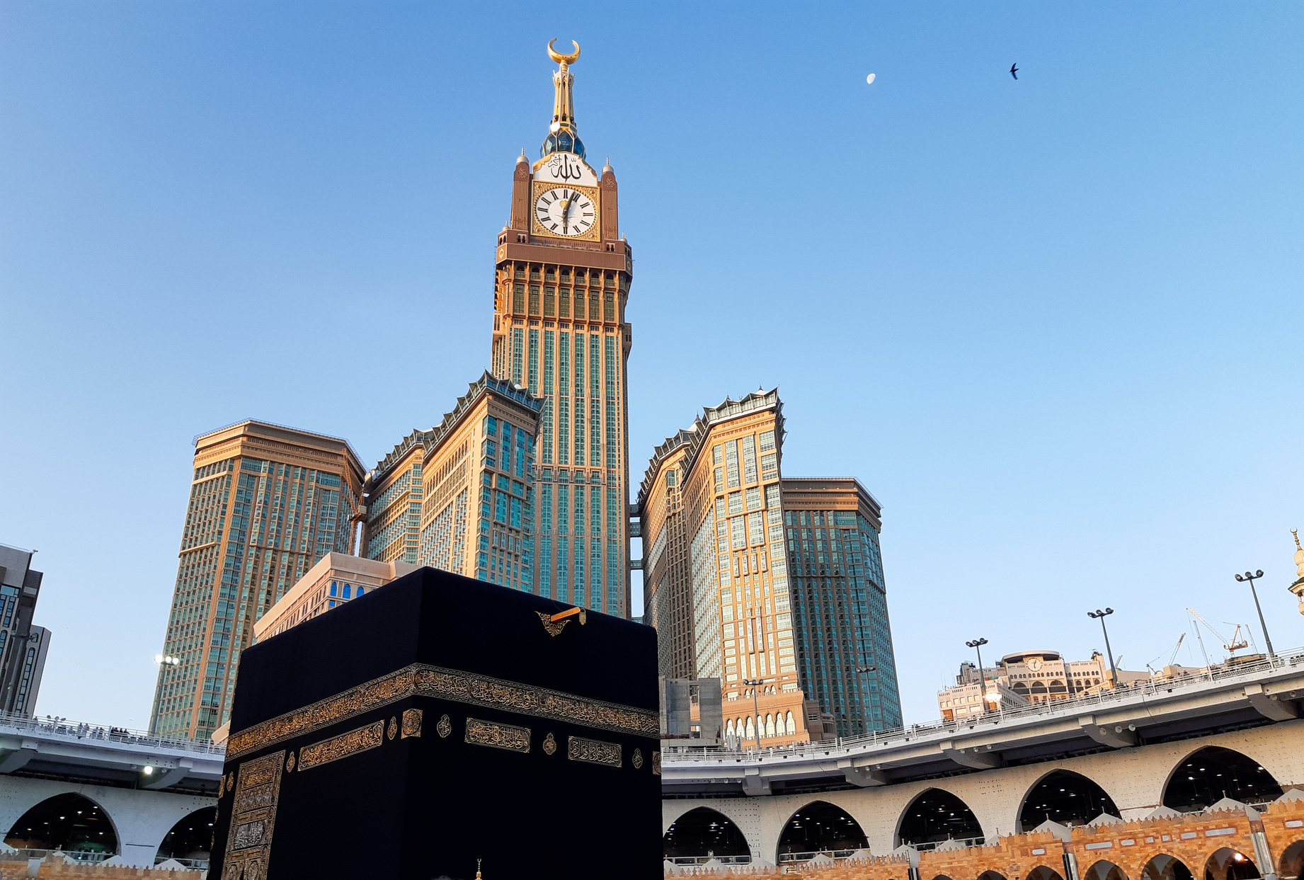 Makkah Clock Tower dan Kaaba